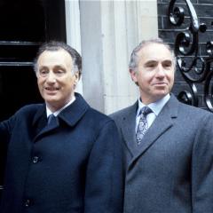 是，首相  第二季 - vnTUrfmi1BEJ6nQbxgNdns9isP2.jpg