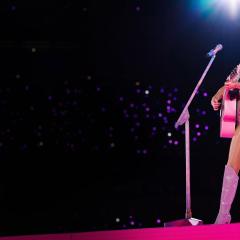 泰勒·斯威夫特：时代巡回演唱会 - lzcfaOAQYmrv3AONMGXadiHwCkj.jpg