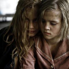 少女洛荷 - qnTLqVs2WWeUDEfQLqK5Pm6a19P.jpg